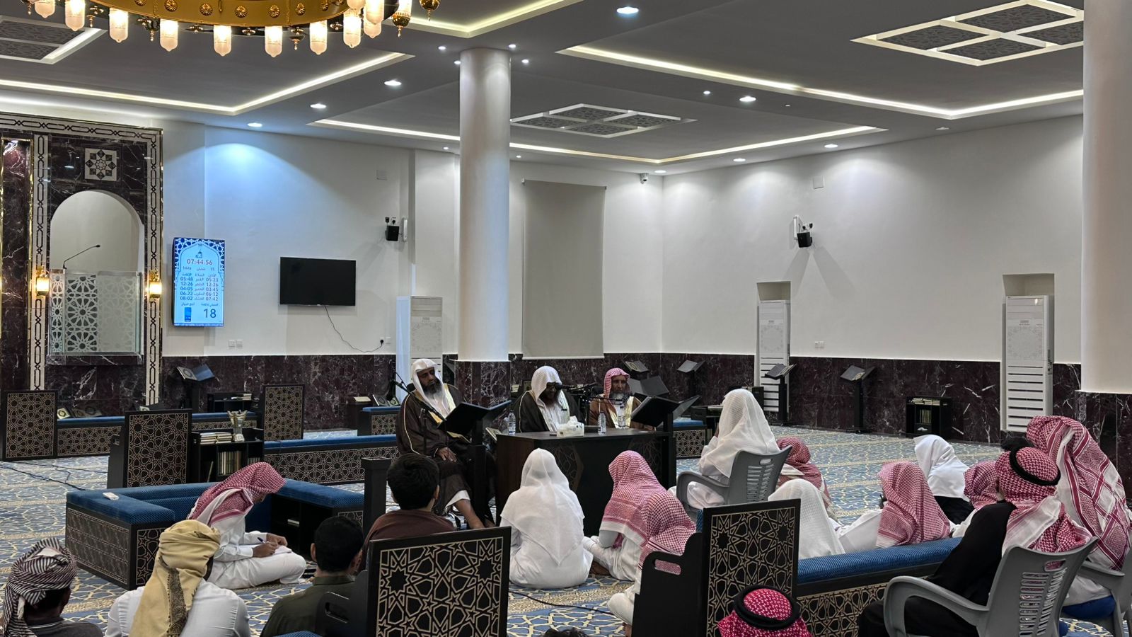 ندوة علمية بمحافظة الدرب 